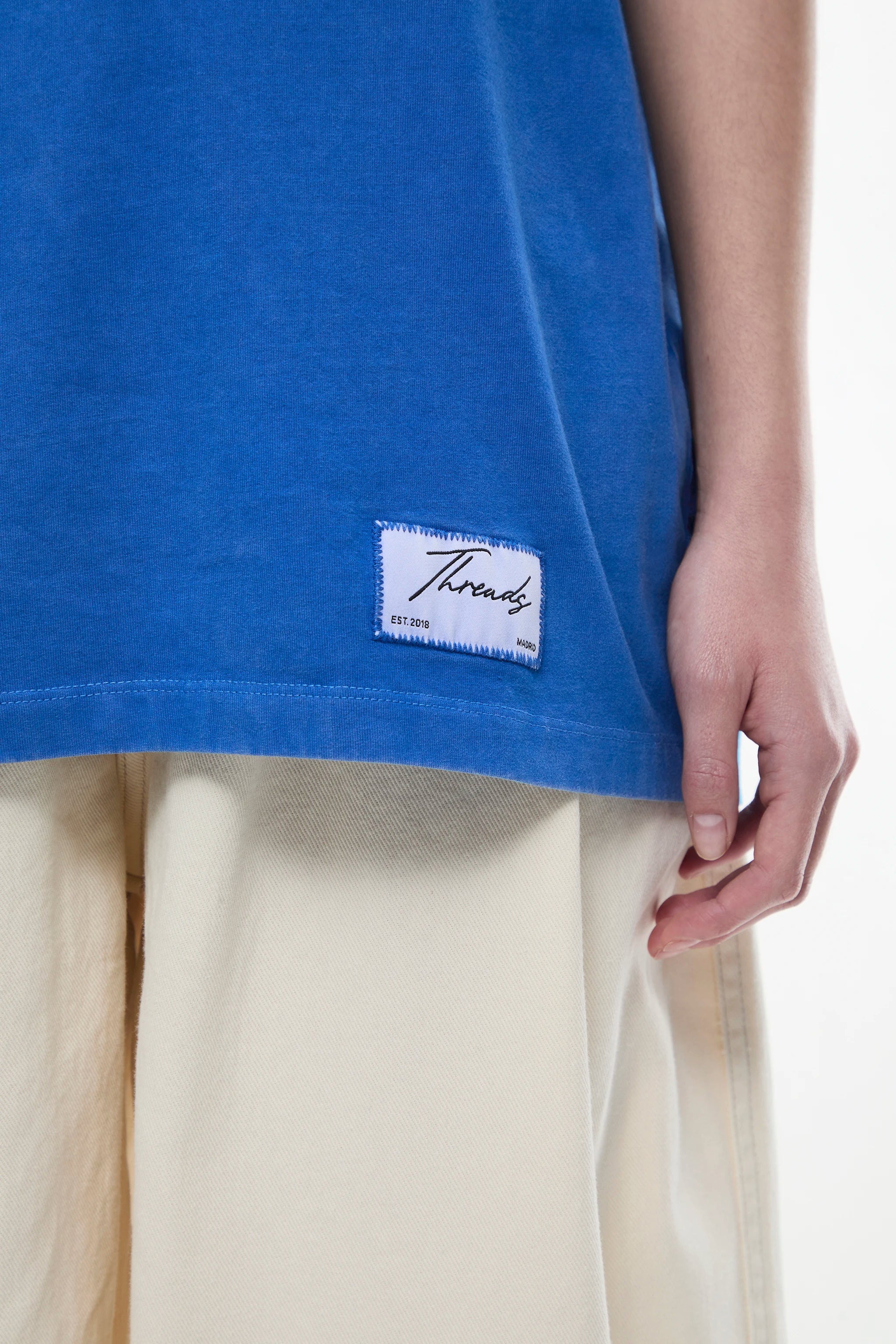 DUSK "THREADS" T-SHIRT - Image 6