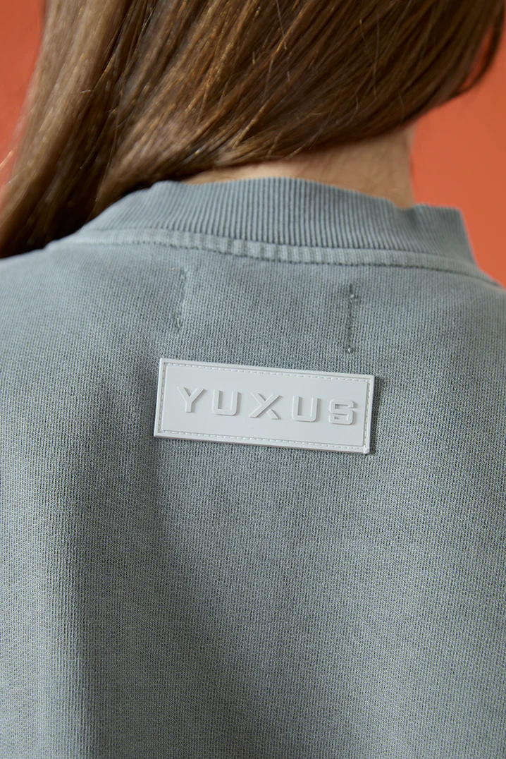 DIM "GRAYSCALE" CREWNECK - Image 8