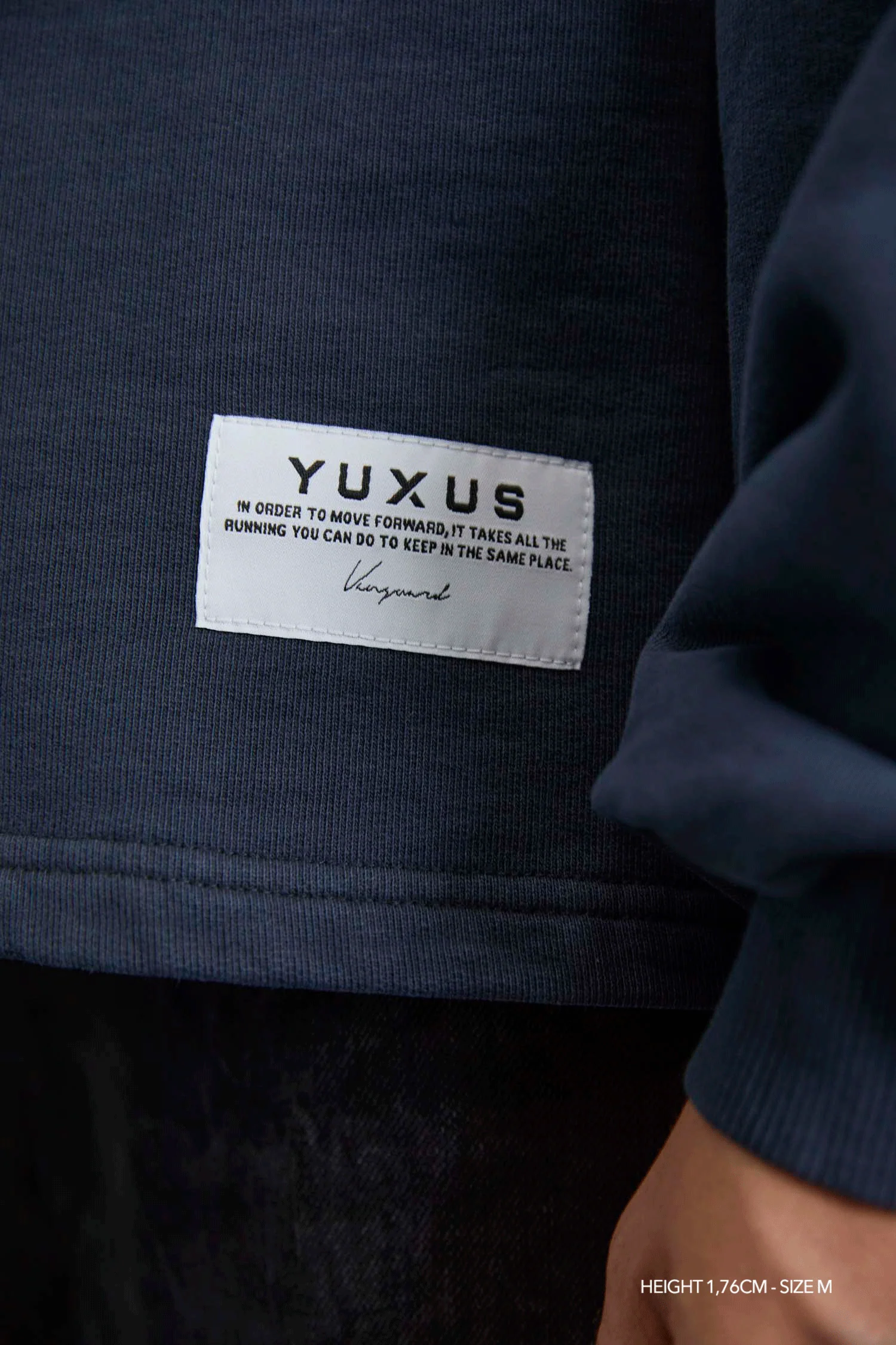 MERCURY "VANGUARD" HALF ZIP - Image 10