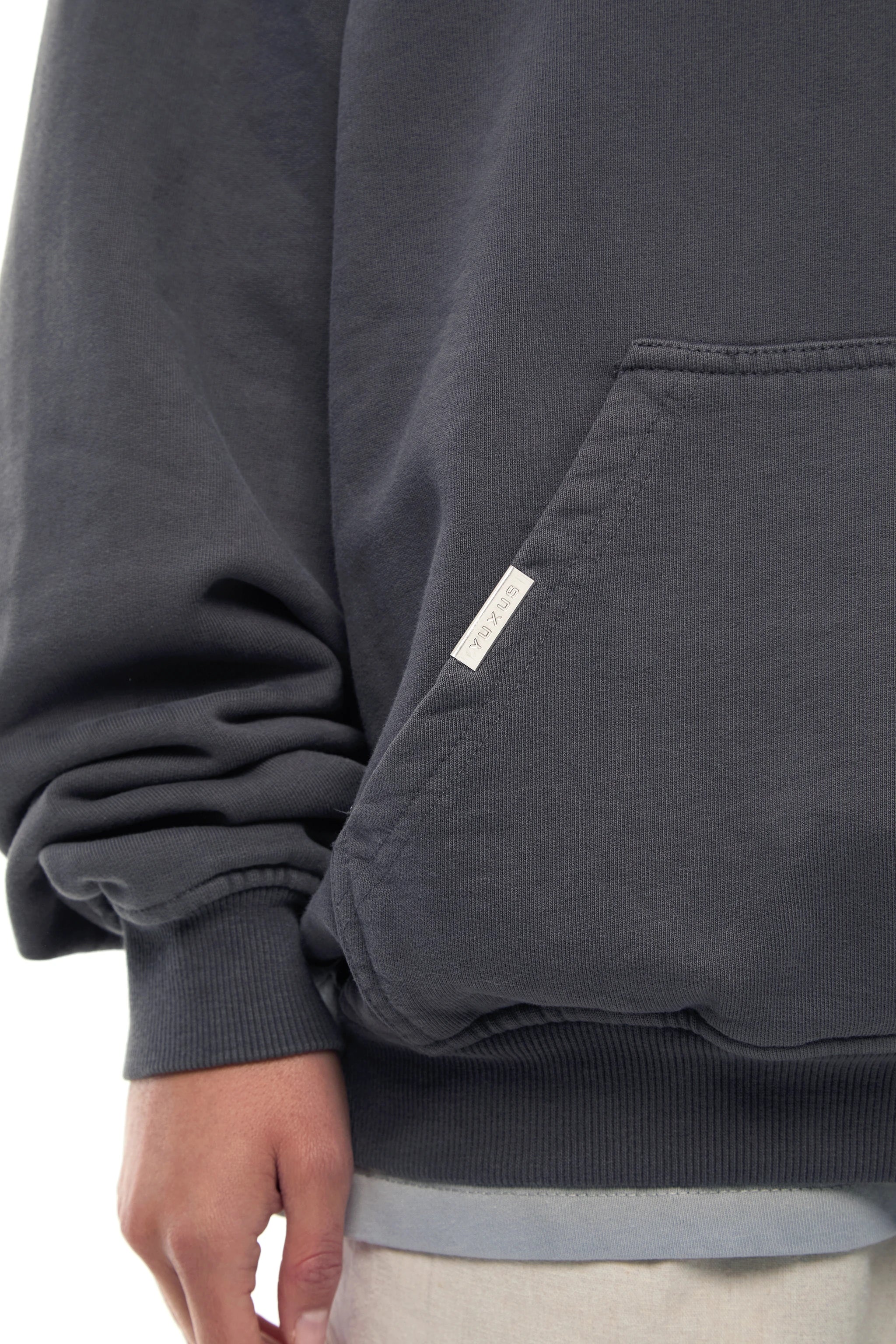 ONYX "ICONS" HOODIE - Image 11