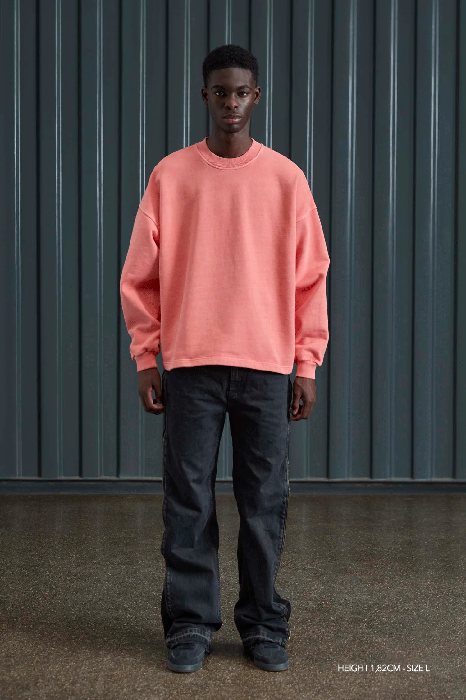 SALMON "VANGUARD" CREWNECK - Image 2