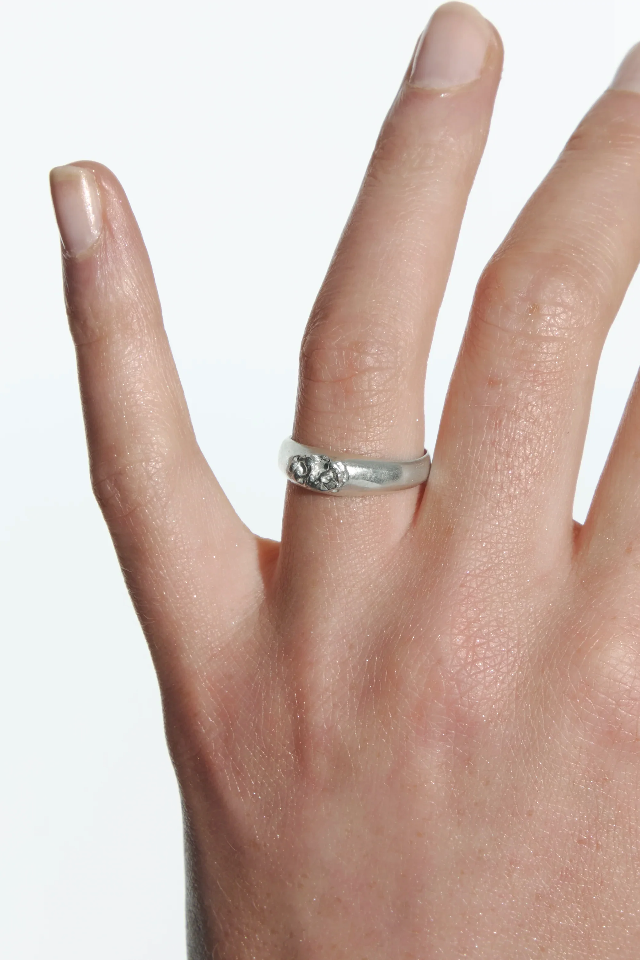 SIGNET "CRINKLED 925" RING - Image 7