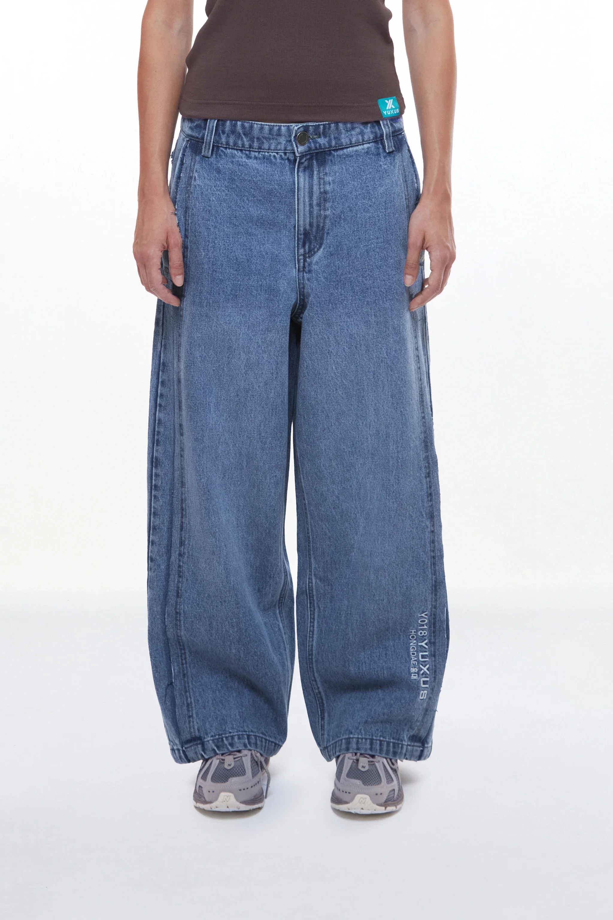 WASHED "HONGDAE" JEANS - Image 9