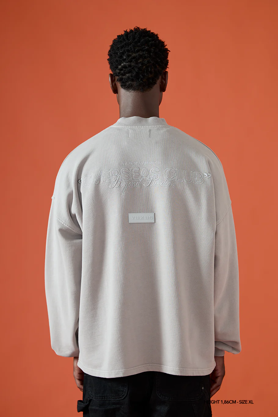 WOLF "GRAYSCALE" CREWNECK - Image 2